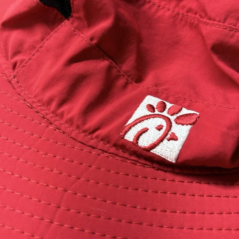 Chick Fil A Bucket Hat Team‎ Member Red Sun Boonie One Size OOBE Beach Shade Cap
